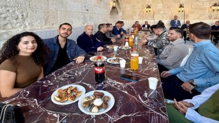 İl Sağlık Müdürü Tekinden hemşire ve ebelere teşekkür