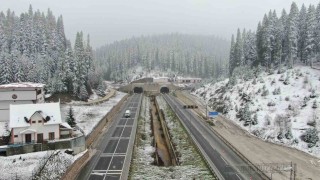 Ilgaz Dağı mayıs ayında beyaza büründü