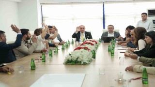 İncirliovaya iki yeni çöp kamyonu