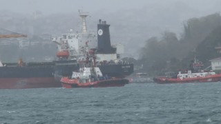 İstanbul Boğazında arıza yapan gemi kurtarıldı