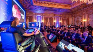 İstanbuldan Muştaki hastaya 5G ile böbrek taşı ameliyatı