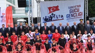 Kahramanmaraş’ta Vatandaşlar 19 Mayıs Coşkusu Yaşadı