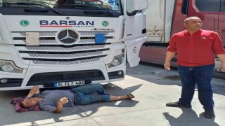 Kapıkulede tırın çarptığı yaya yaralandı