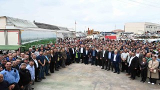Karacabey Belediyesi personeli bayramlaştı