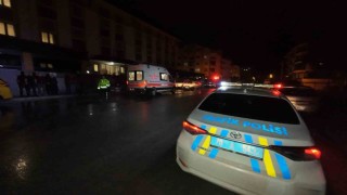 Karamanda otomobilin çarptığı yaşlı adam yaralandı