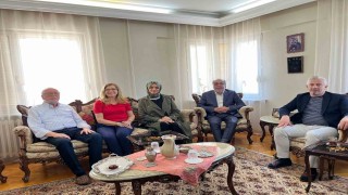 Karesi AK Partiden vefa dolu ziyaretler