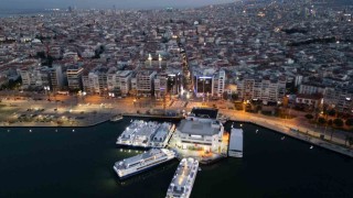 Karşıyaka Yalı Bulvarına yükseltilmiş ve desenli yaya platformu