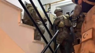 Karsta rüşvet ve kaçakçılık operasyonu: Biri aktif polis 7 kişi tutuklandı