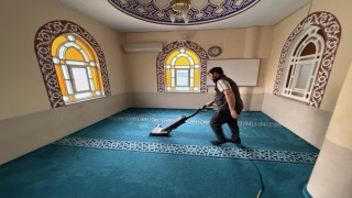 Kartepede camiler Kurban Bayramı öncesi ibadete hazırlanıyor