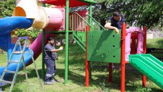 Kartepede çocuk parkları yenileniyor