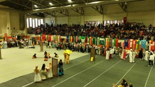Kastamonu Üniversitesinde düzenlenen Gençlik Festivali farklı kültürleri buluşturdu