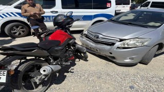 Kastamonuda motosiklet ile otomobil çarpıştı: 2 yaralı