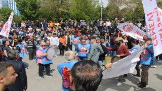 Kayseride 1 Mayıs halaylarla kutlandı