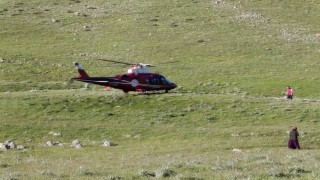 Kaza geçiren motosiklet sürücüsüne hava ambulansı