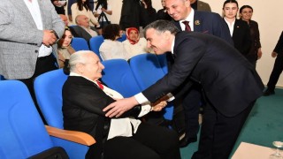Kazım Karabekirin kızı Gümüşhanede gençlerle buluştu