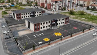 Kazımkarabekire 2 yeni okul daha kazandırıldı