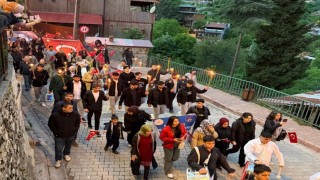 Kemaliyede 19 Mayıs coşkusu fener alayıyla yaşandı