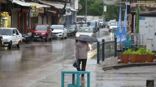 Kiliste kuvvetli yağış ve sis etkili oldu