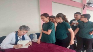 Koca Seyitin yazarı öğrencilerle buluştu