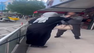 Kocamla ilişkin var dedi, genç kızı defalarca bıçakladı