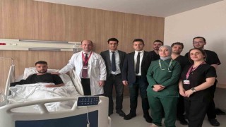 Kopan sinirler bacağından alınan nakille onarıldı: Genç hastaya ikinci şans
