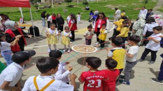 Kozlukta 4006 Bilim Fuarına yoğun ilgi