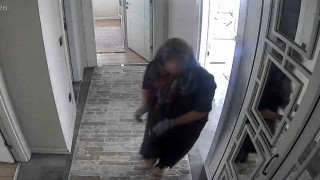 Kurbanlık parası çalındı: Şüpheli eldiven giyidi ama kamera detayını unuttu