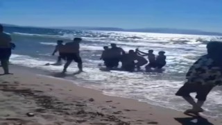 Kuşadasında iki kişi boğulma tehlikesi geçirdi