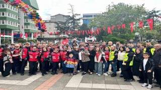 Lösemiyi yenen Alparslan için gökyüzüne balon bıraktılar