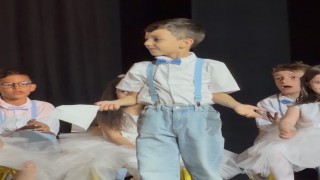 Mahmut Tuncer bekleyen öğrenciye ‘Kara Tren şoku