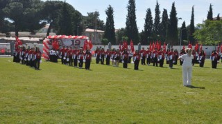 Manisa ilçelerinde 19 Mayıs coşkusu