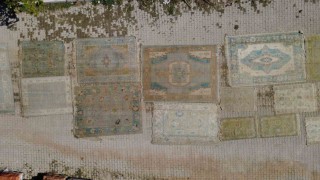 Manisada yollara serilen halılar Avrupa saraylarını süslüyor