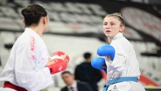 Manisalı karateci Nurbade Büber Avrupa yolcusu