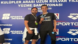 Manisalı yüzücü Eren Ayazdan Türkiye ikinciliği başarısı