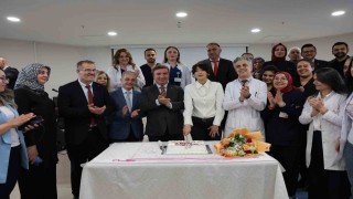 Mengücek Gazi Hastanesinde Ebeler ve Hemşireler Haftası kutlandı