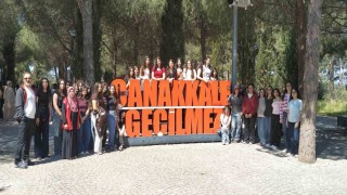 Menteşeli gençler Bir Destandır Çanakkale programına katıldı