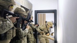 Mersin merkezli 7 ilde yasa dışı bahis operasyonu: 28 tutuklama