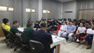Mersinde basketbol altyapısında gelişim paneli düzenlendi
