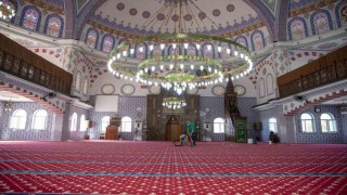 Mersinde bayram hazırlıkları tamamlandı