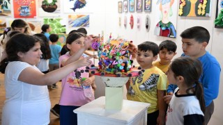 Mersinde çocuk kampüslerinden çıkan eserler sergide buluştu
