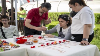 Mersinde Engelliler Haftasında 60 vatandaşa akülü sandalye desteği