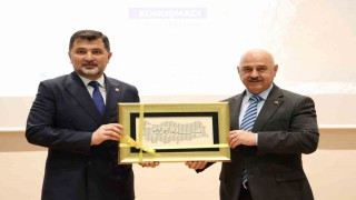 Milletvekili Öztürk Öğrenciler isimsiz kahramanlar