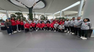 Milli sporcular taekwondo şampiyonası için Münihe gitti