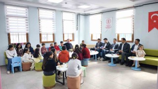 Muradiyenin minik yazarları ilk imzalarını attı