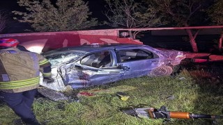 Muşta aynı otomobilde bulunan 4 kız kardeş kaza geçirdi: 1 ölü