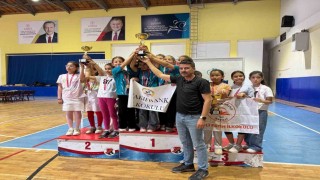 Nazilli Vakıfbank İlkokulu kızları satrançta Aydın şampiyonu oldu