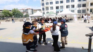 Nazillide öğrencilere sağlık elçisi görevi
