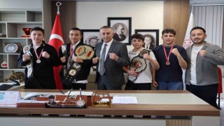 Niğdeli muaythai sporcularından Türkiye dereceleri