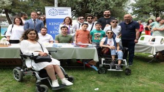 Nilüferde engeller sevgi ile aşılıyor