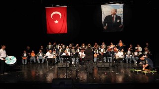 Nilüferde Engelliler Haftası Bizim Evin yıl sonu gösterisiyle tamamlandı